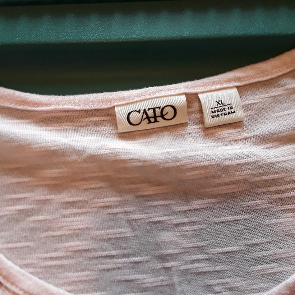 Top - Picture 2 of 2